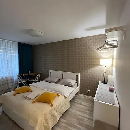 Condor Apartman Bukarest